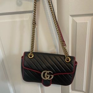 Gucci GG small Marmont Matelasse leather